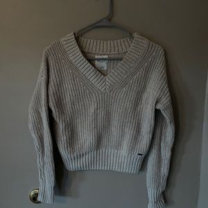 Hollister V-neck Sweater
